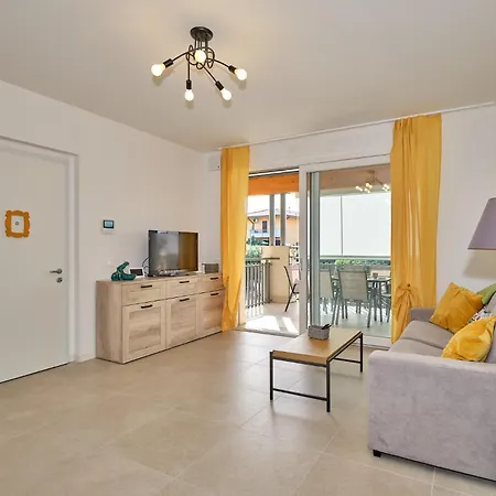 New Casa Tiberio *